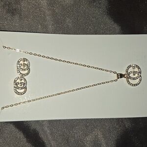 Elegant Gold-Tone Necklace and Earring Set
